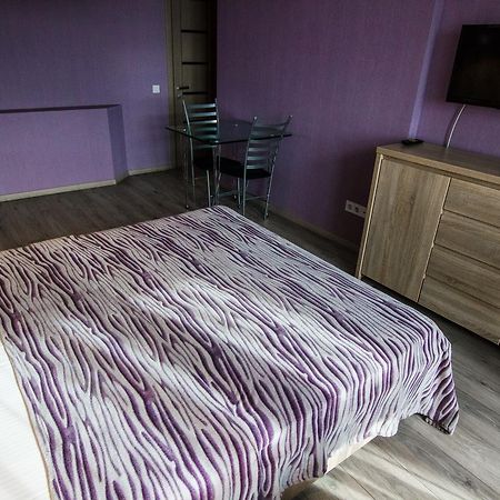 Solo Apartment Dragomanova Kiev Dış mekan fotoğraf