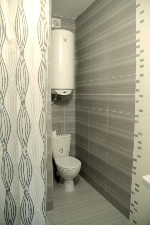 Solo Apartment Dragomanova Kiev Oda fotoğraf